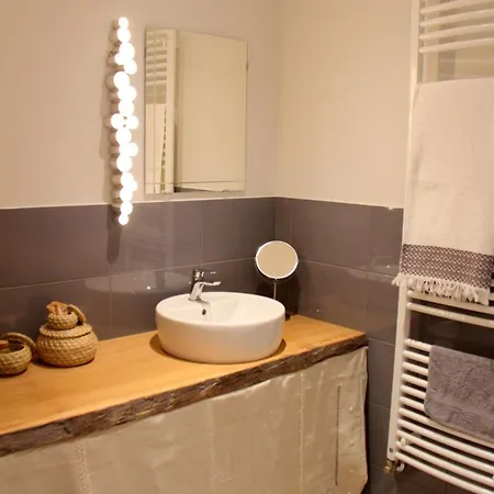 Le Jardin Des 4m 3* Saint-Regis-du-Coin